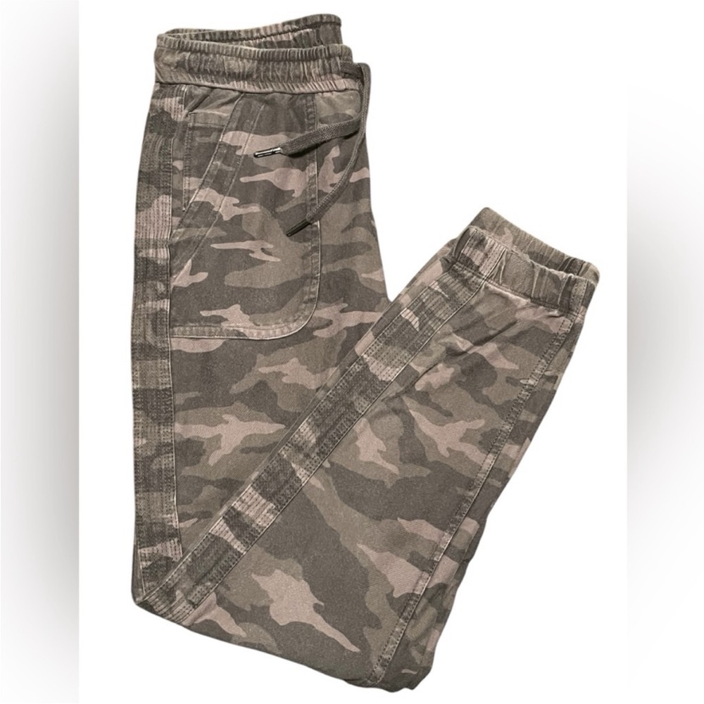 Athleta Camo Stretch Jogger Pants - Women's Olive Camo EUC
